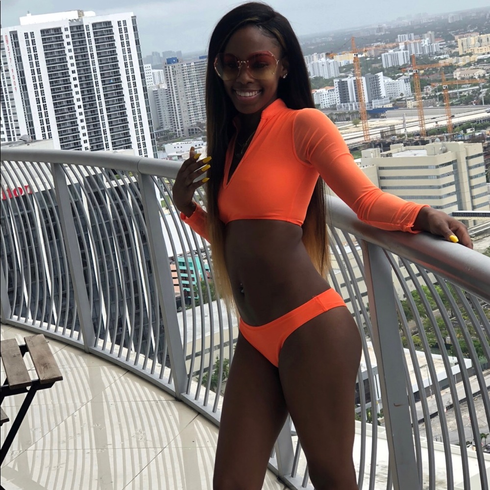 Orange Long Sleeve 2 Piece - Picture 4 of 4